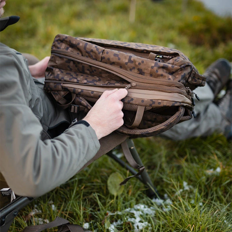 Solar Tackle SP C-Tech Laptop & Gadget Rucksack